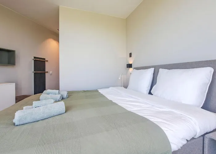 2 Bedroom In 別荘 *