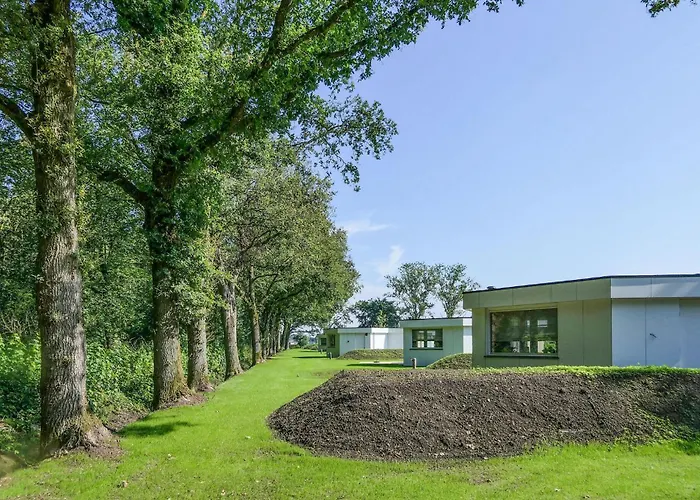 2 Bedroom In 別荘 *