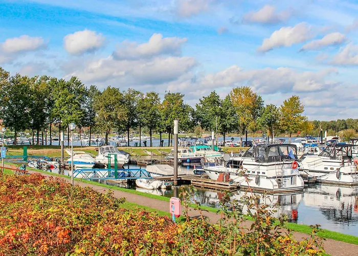 別荘 2 Bedroom In アッフェルデン